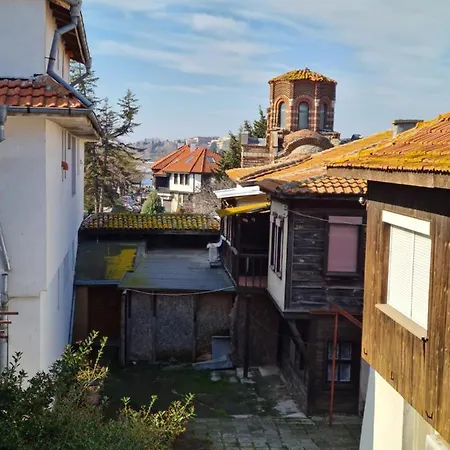 Old Town דירה נסבר